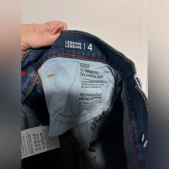 Tommy Hilfiger Denim  | Logo Detail Skinny Jeans | Size 4 - Picture 5 of 5